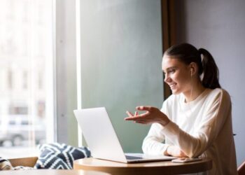 Ways To Use Blended Learning Solutions To Provide JIT Support