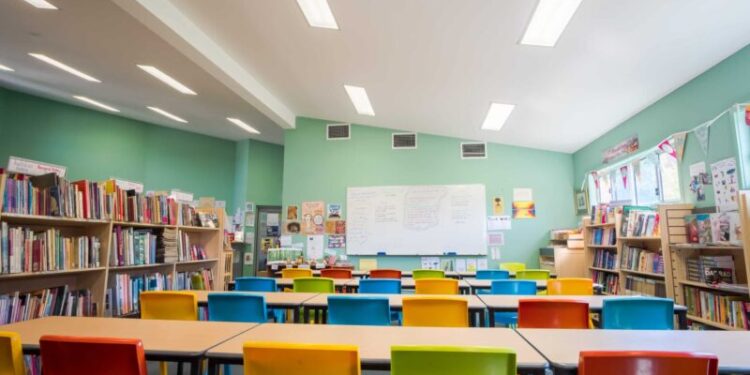 AdobeStock scaled - Planeticnet | Education