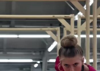 SHOW PIGS VIDEOS cover facebookJumbo