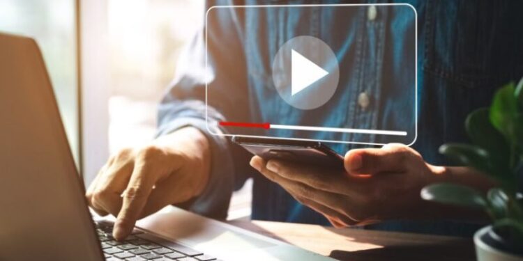 What Are The Benefits Of Using Videos In Corporate Training - Planeticnet | Education